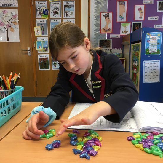 2020.02..05. STEM. LP.Y4.Maths.colourful Counters. 8 Times Table (59)