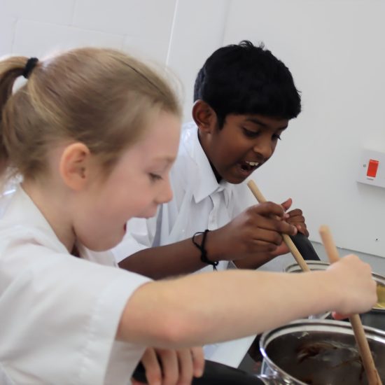 2021.10.15.LP.Y4.STEM.cooking.food Tech. Chocolate Crispy Cakes (17)