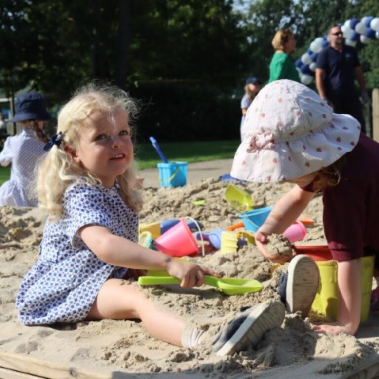 2023.9.8.Whole School. First Day Back (12) (Small) (Large)