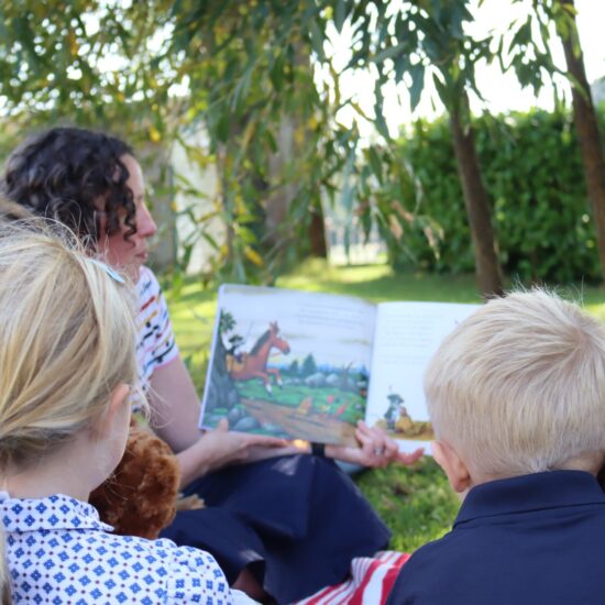 2024.9.18.Life.PP.Reception.English.Books.Teddybears.Picnic.Staff (15) (Large)