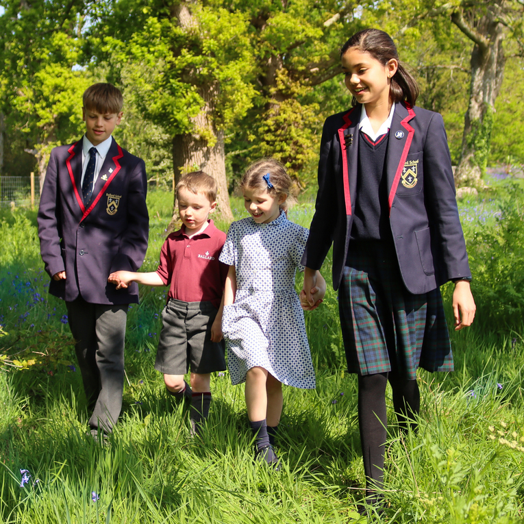 2024.4.30.Photoshoot.WS .Bluebells.Senior.UP .LP .PP .Olivia 409 80 1 28