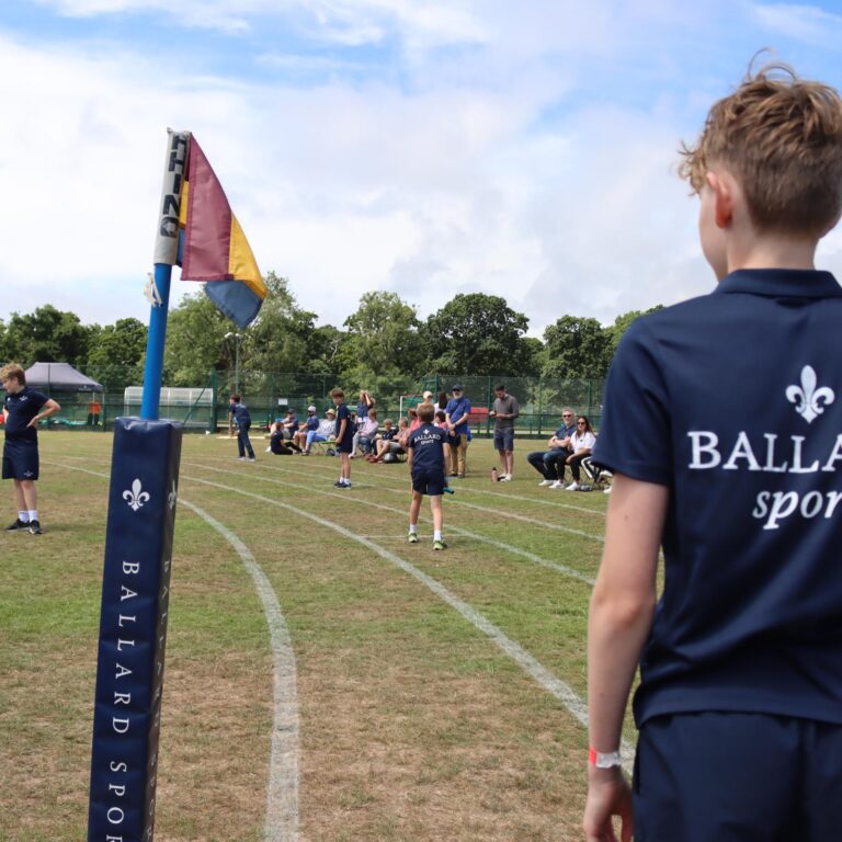 2025.06.27. Sport. Senior. UP. Y7 Y8 Y9 Y10 Sports Day (1009)