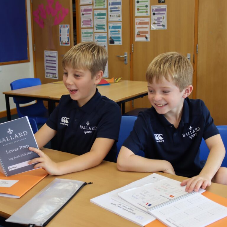 2025.09.12. Life. LP. Y4. English. Spellings (6) HERO