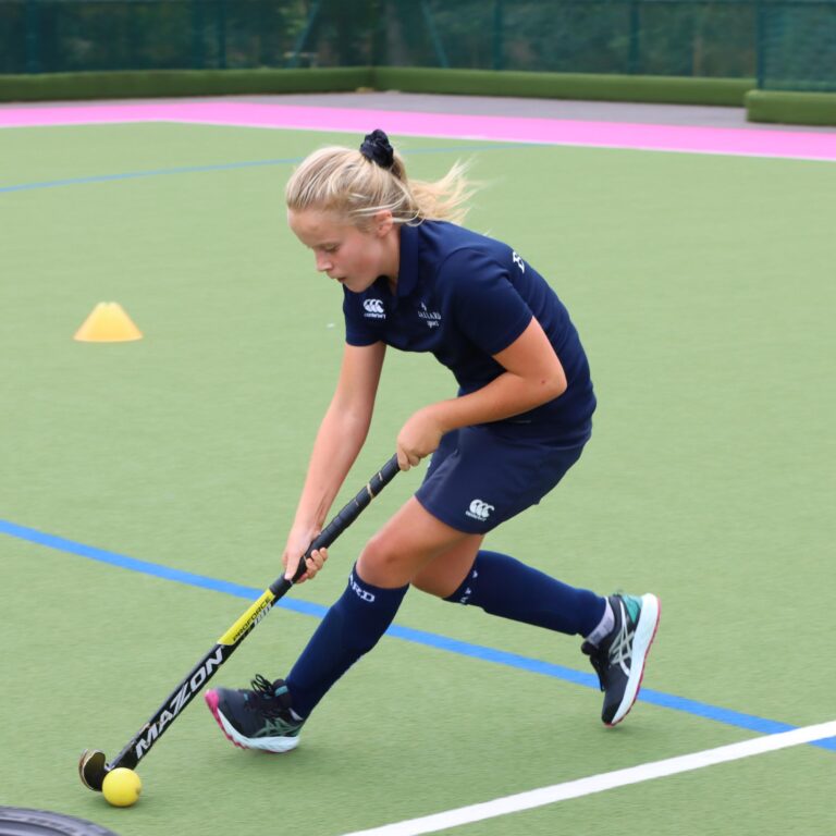 2023.9.15.Sport.UP.Hockey.Y7 Girls (14)