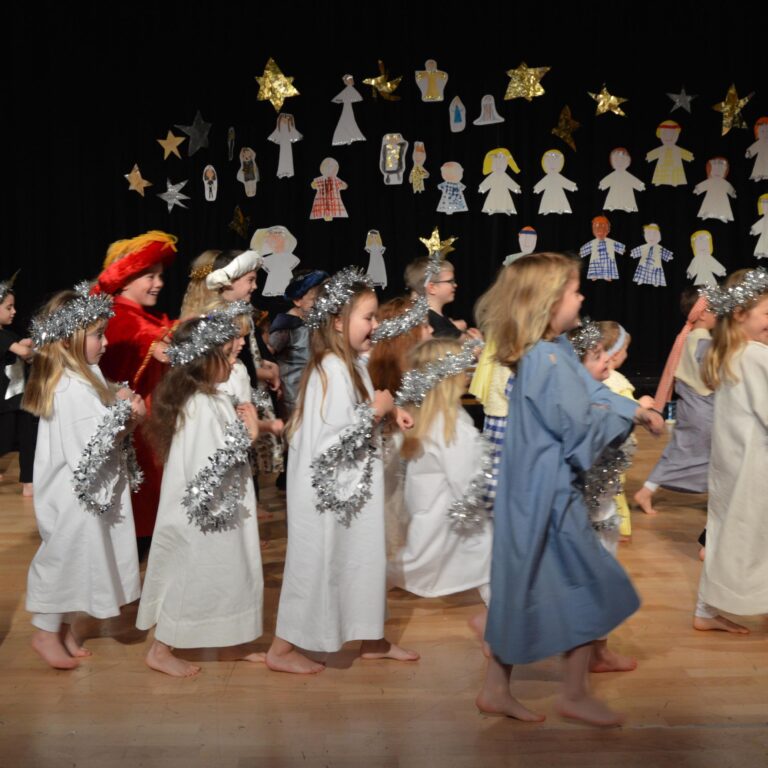 2025.12.05. Life. PP. Nativity (20)