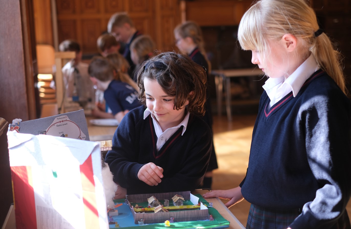 Science Festival Project Curiosity - Ballard School